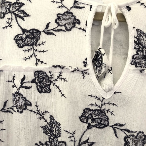 Misa Los Angeles Aleks Embroidered Top Size XS - Picture 3 of 9